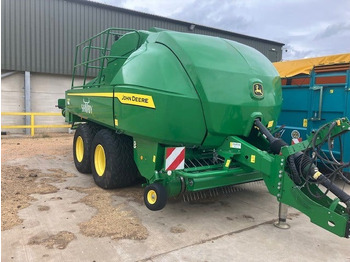 Square baler JOHN DEERE