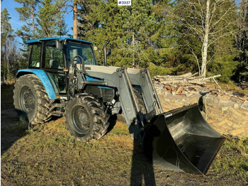 Farm tractor NEW HOLLAND