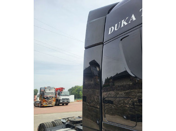 Aerodynamics/ Spoiler IVECO Stralis