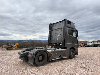 Tractor unit Mercedes ACTROS 1863 ULTIMATE EDITION GIGA SPACE: picture 5