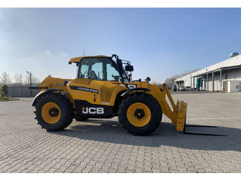 Telescopic handler JCB