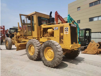 Grader CATERPILLAR 140G