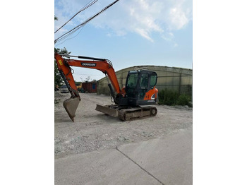 Mini excavator DOOSAN DX55