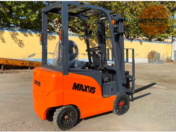 Electric forklift