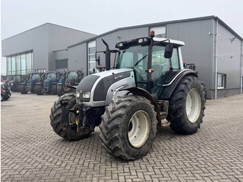 Farm tractor VALTRA N141