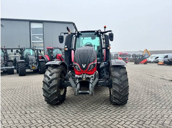 Farm tractor Valtra T144 Hitech: picture 5