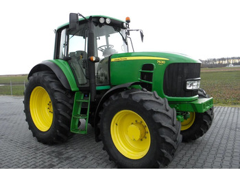 Farm tractor JOHN DEERE 7530