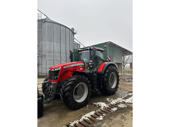 Farm tractor MASSEY FERGUSON 8740