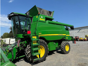 Combine harvester JOHN DEERE T550