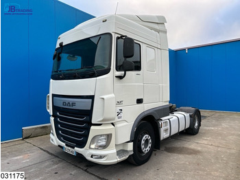 Tractor unit DAF XF 460