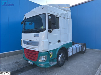 Tractor unit DAF XF 460