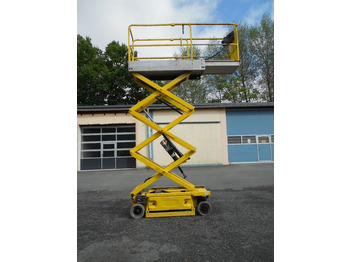 Scissor lift JLG