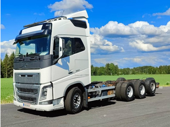 Cab chassis truck VOLVO FH16