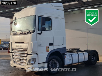 Tractor unit DAF XF 460