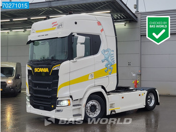 Tractor unit SCANIA S 520