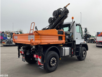 Crane truck Unimog U 500 4x4 Hiab 12 Tonmeter laadkraan (bouwjaar 2009): picture 4