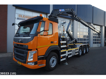 Hook lift truck VOLVO FM 420