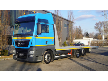 Autotransporter truck MAN TGX 26.500