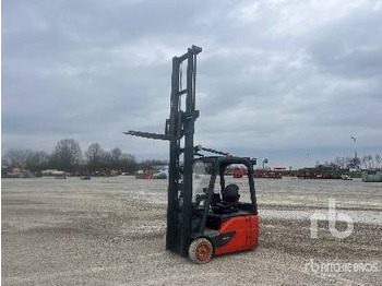 Electric forklift LINDE E16