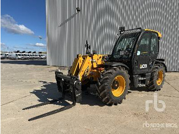 Telescopic handler JCB