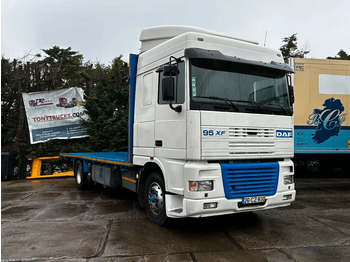 Dropside/ Flatbed truck DAF 95 380