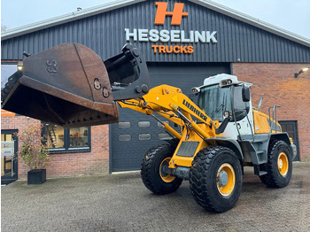 Wheel loader LIEBHERR