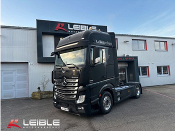 Tractor unit MERCEDES-BENZ Actros 1863