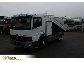 Tipper MERCEDES-BENZ Atego 823