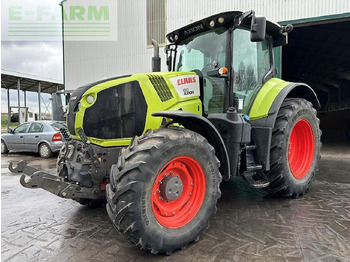 Farm tractor CLAAS Axion 810