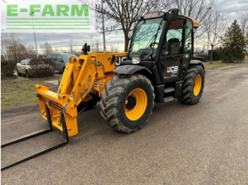 Telescopic handler JCB