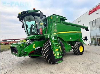 Combine harvester JOHN DEERE T670