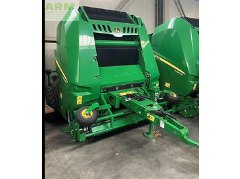 Square baler JOHN DEERE