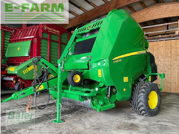 Square baler JOHN DEERE