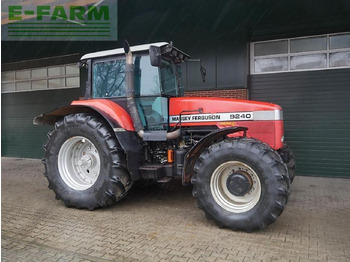 Farm tractor MASSEY FERGUSON