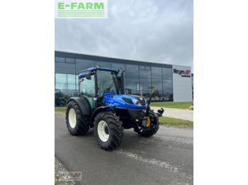 Farm tractor NEW HOLLAND T4