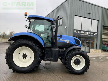 Farm tractor NEW HOLLAND T7.200