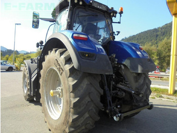 Farm tractor New Holland t7.315: picture 3