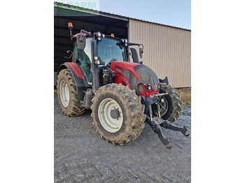 Farm tractor VALTRA N134