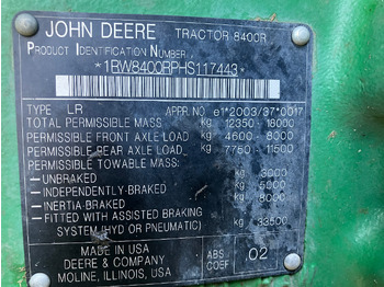 Farm tractor John Deere 8400R: picture 2