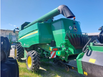 Combine harvester John Deere T550: picture 2