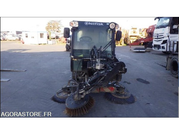 Road sweeper BALAYEUSE NILFISK CITY RANGER 3500 - 2014: picture 2