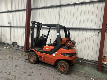 LPG forklift Linde H25T: picture 3