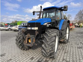 Farm tractor NEW HOLLAND TM