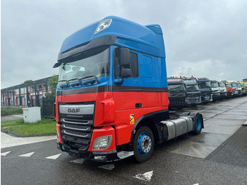 Tractor unit DAF XF 440