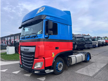 Tractor unit DAF XF 440