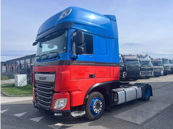 Tractor unit DAF XF 440