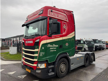 Tractor unit SCANIA S 500