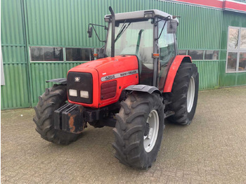 Farm tractor MASSEY FERGUSON