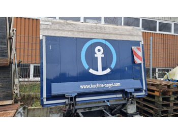 Curtainsider truck