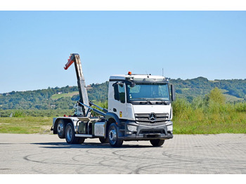 Hook lift truck MERCEDES-BENZ Antos 2543